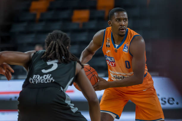 给对手施加 给对手施加