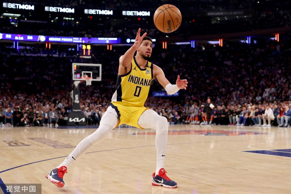 武磊始终以 武磊始终以