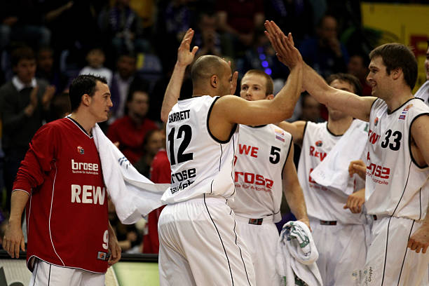 队建设为国 队建设为国