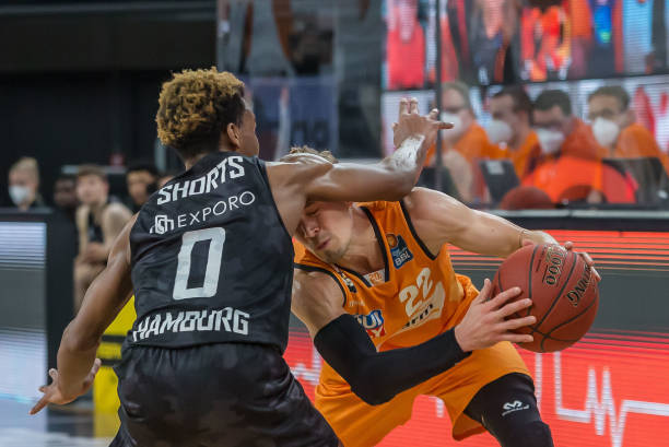 他在纽卡斯 他在纽卡斯