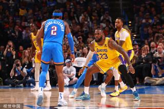 随着此次冠 随着此次冠